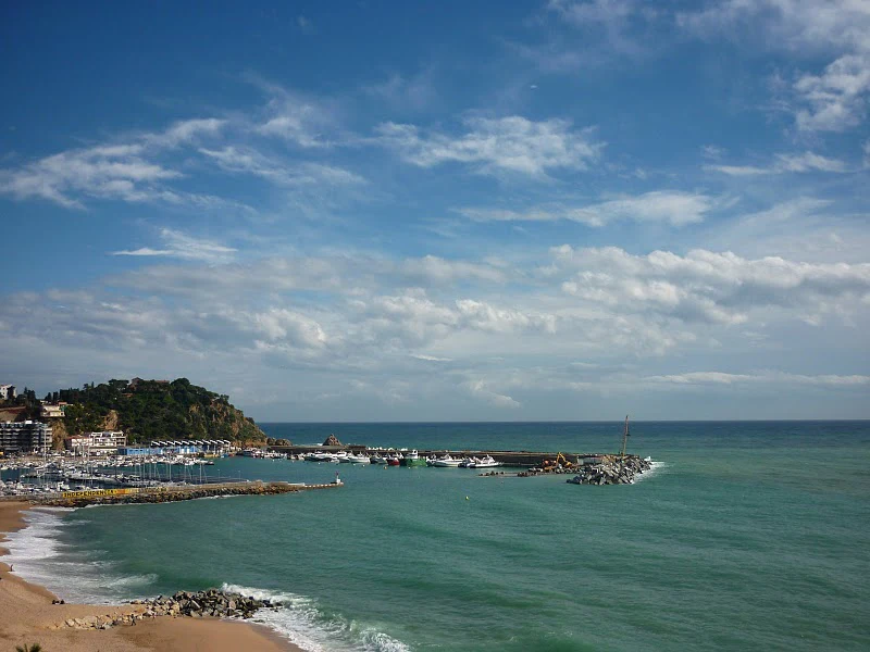 De vissershaven en jachthaven van Blanes