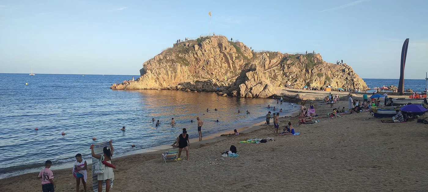 Sa Palomera, het rotsachtige schiereiland dat het begin van de Costa Brava markeert
